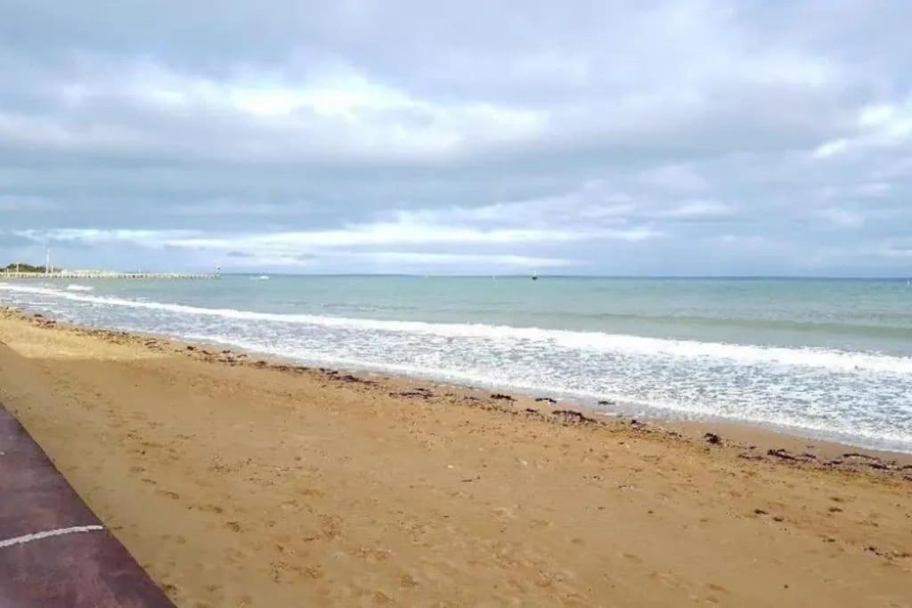 Maisonnette Du Bonheur Courseulles-sur-Mer Kültér fotó